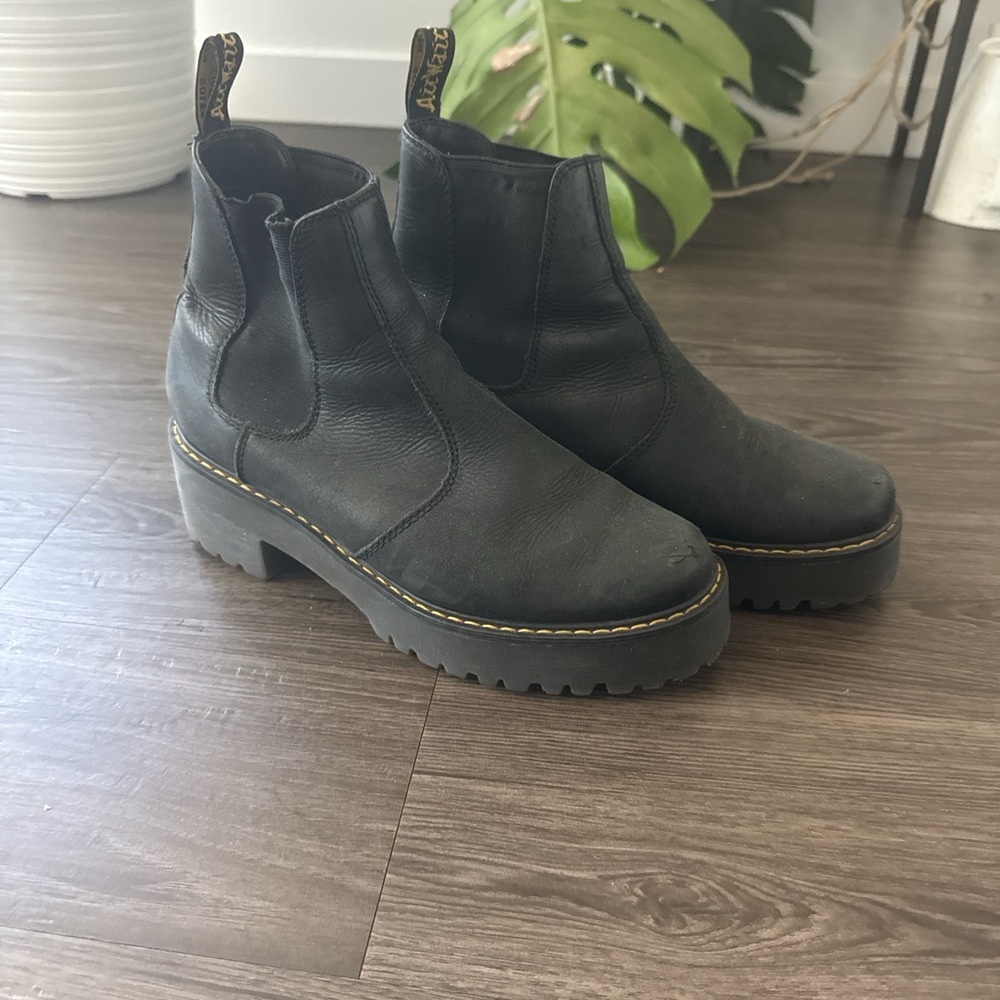 Black Leather Chelsea Boots
